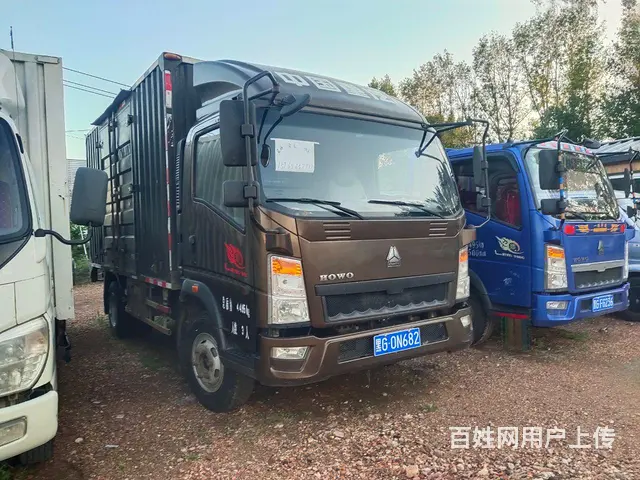 豪沃 厢式货车 - 图片 2