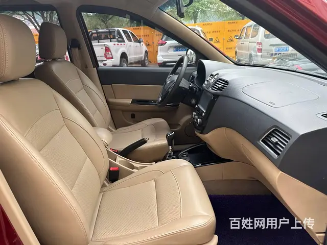 五菱 宏光 2013款 宏光S 1.5 手动 豪华型7-8座 - 图片 4