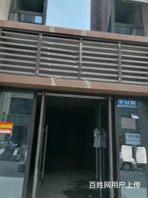 （达州铺源网）西外邦泰天著临街47㎡空铺出租（带夹层） - 图片 2