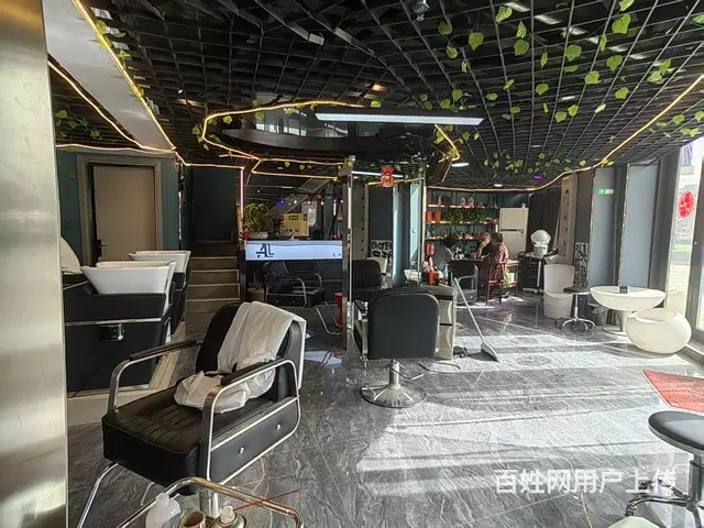 9082（铺联邦）天庆国际新城D区理发店直租 - 图片 3