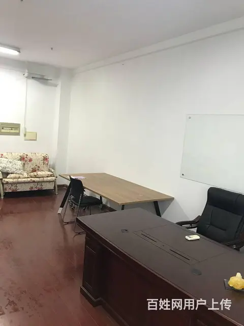 地铁房府琛大厦(新北) 商住两用1厅 中等装修 - 图片 1