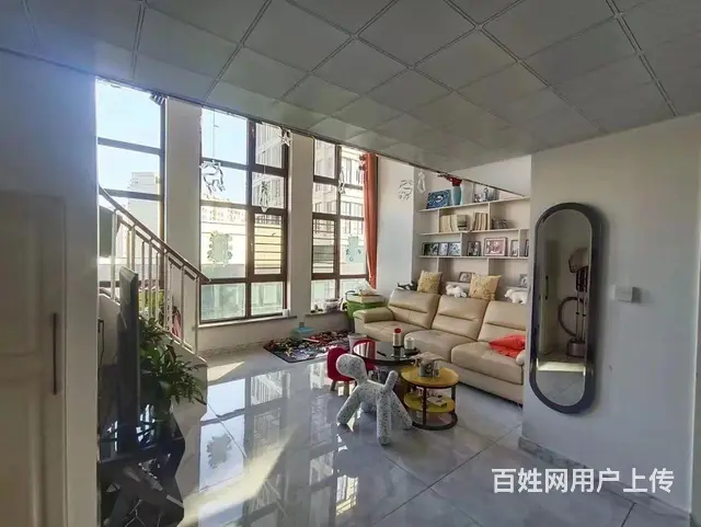 万国码头复试着急用钱出售 - 图片 6