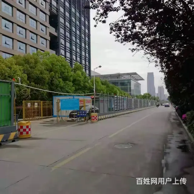 昆明工地围挡喷淋安装-遥控定时启动 - 图片 3