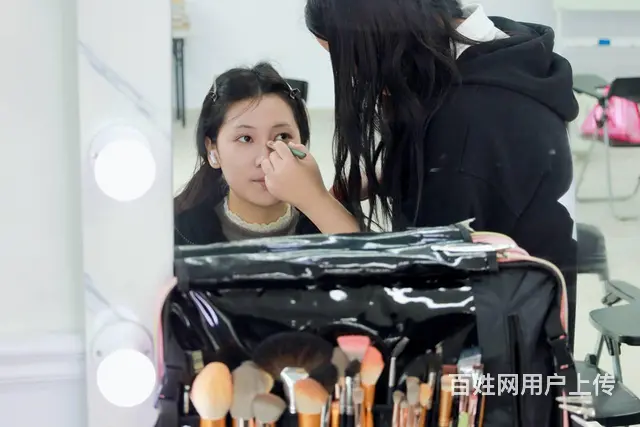 学美容去哪里好？？去百美汇吧 - 图片 3