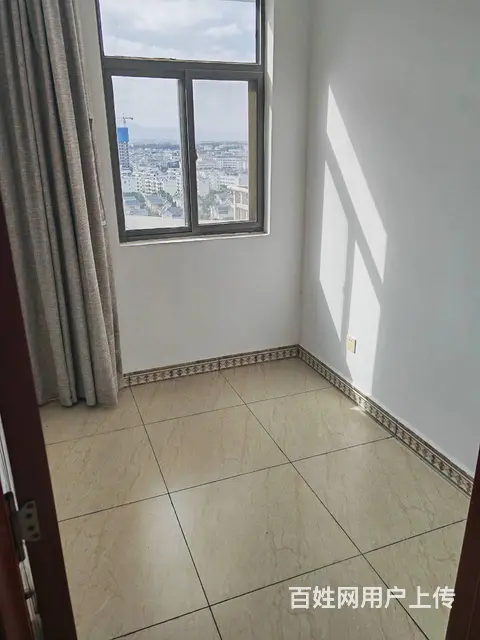奥林国际 普通住宅1厅 简单装修 - 图片 1