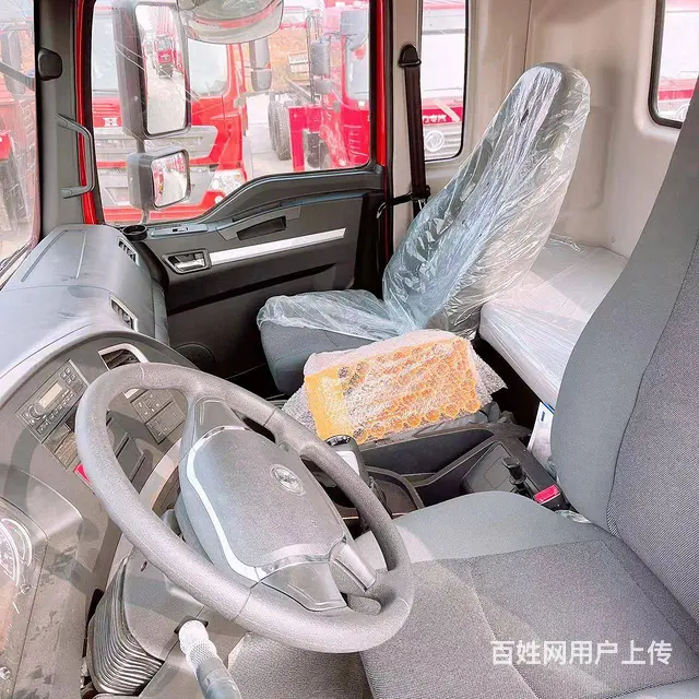 陕汽德龙前四后八14吨徐工随车吊 建筑工地 - 图片 10