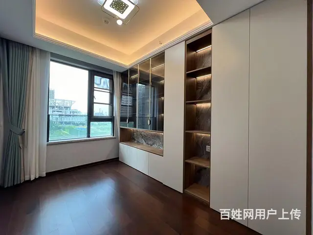 楚河汉街 金茂府3房2卫 精装修 中央空调地暖 拎 - 图片 5