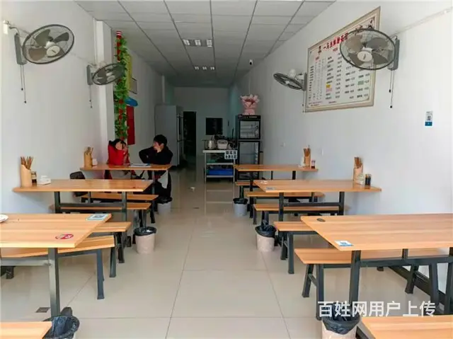 【搞定了！】《同城搜铺网》东临小区78平餐饮店转让（可空转） - 图片 1