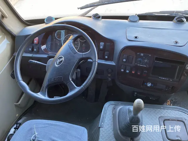 16年金龙中型19座国四非营运车好 - 图片 5