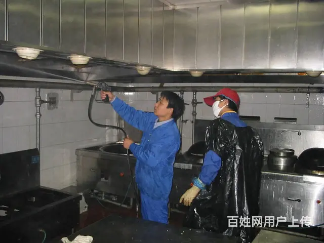 合肥经开区大学城餐厅油烟罩清洗 厨房烟道清洗 - 图片 2