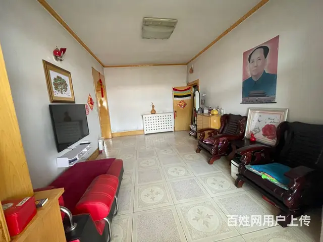西梁英伦印象附近六楼，73平，阴阳格局 - 图片 1