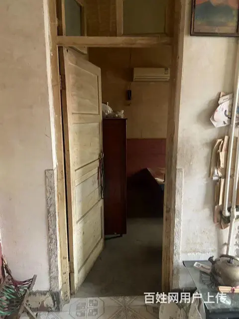 汤河花园附近 有暖气 三楼 - 图片 1