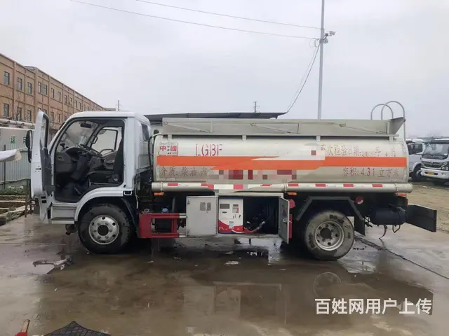 二手东风5吨油罐车加油车2021年4月贵州牌 - 图片 1