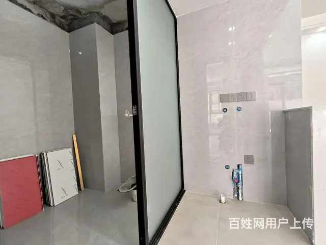 十里花溪 1楼带院 全新精装未住小三室 适合老人自住 随时看 - 图片 8