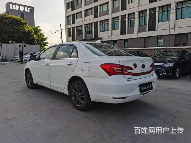 比亚迪 秦 2018款 1.5T 双离合 智联尊贵型 - 图片 4