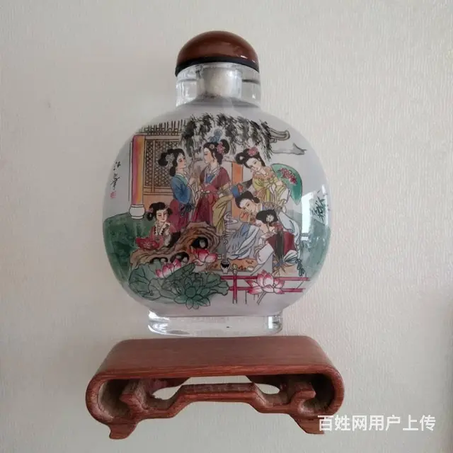 金陵十二钗图鼻烟壶 - 图片 1