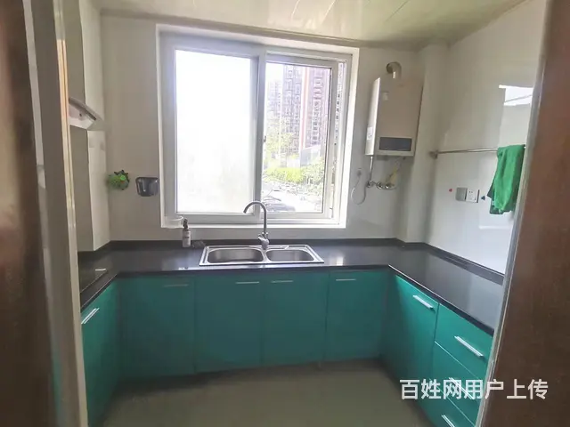 万达广场旁 盛世华城清爽二居室出租 - 图片 7