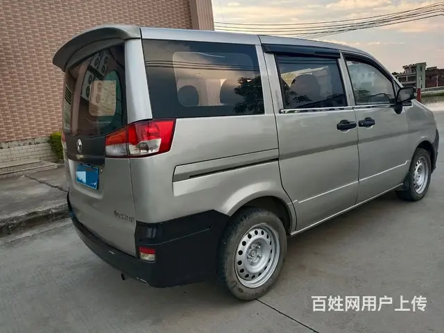 东风帅客5座面包车 - 图片 5