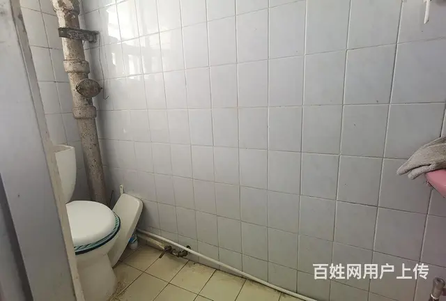 朝柴家属院三楼不顶一室 - 图片