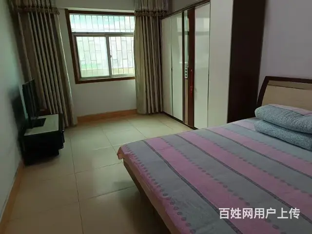 黄河路与六峰路交汇处 二室二厅92平米 简单装修 - 图片 5