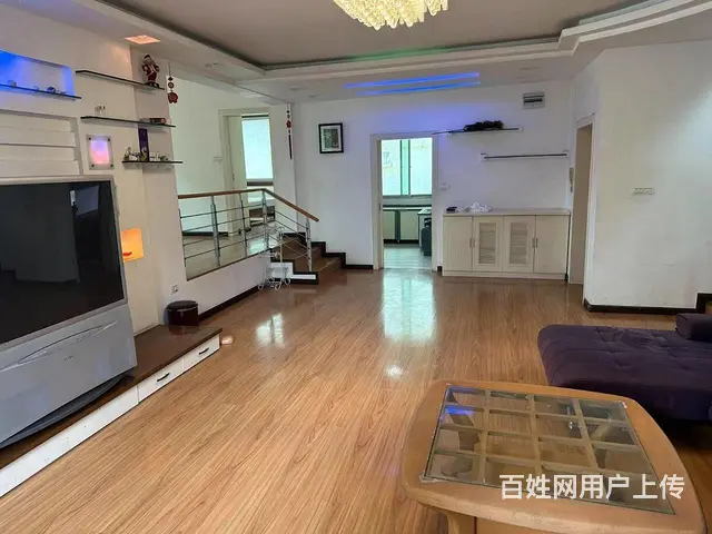 香山丽居对面步梯六楼四室两厅两卫楼中楼带楼顶花园停车方便 - 图片 3