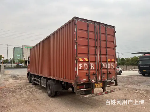 2017年2月东风天龙9.8米厢式国五 现低价转让 - 图片 3