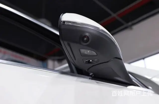 2022款奔驰C200 C260改原厂360全景 - 图片 3