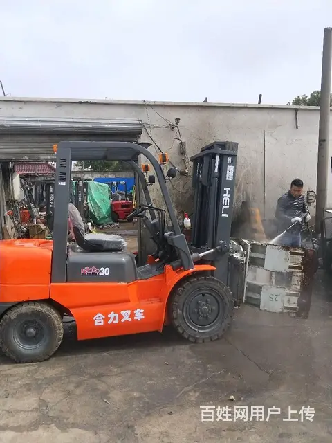 出售抱夹叉车 - 图片 8