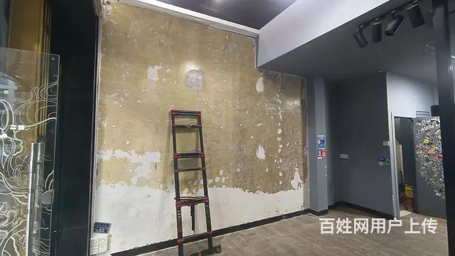 卢前夜市隔壁街（卖服装美容的多）房东直租 - 图片 3