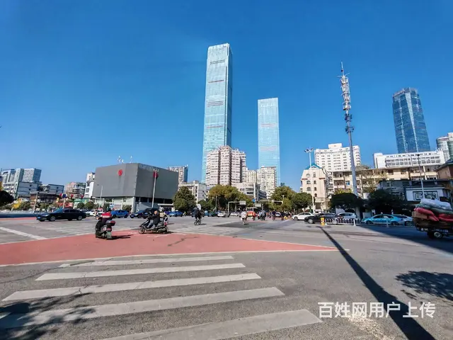 （老板本人）黄兴广场火爆商圈临街餐馆低价10万急转 5717 - 图片 7