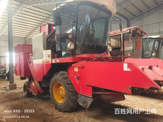 出售18年雷沃三行玉米收割机 - 图片 1