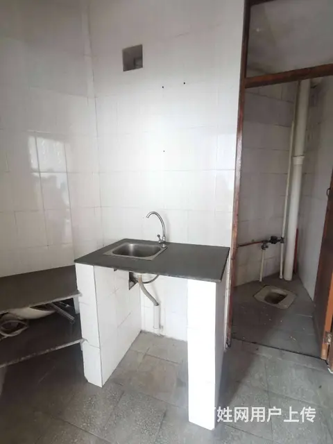 旧玉州区妇幼对面 普通住宅1厅 简单装修 - 图片 3