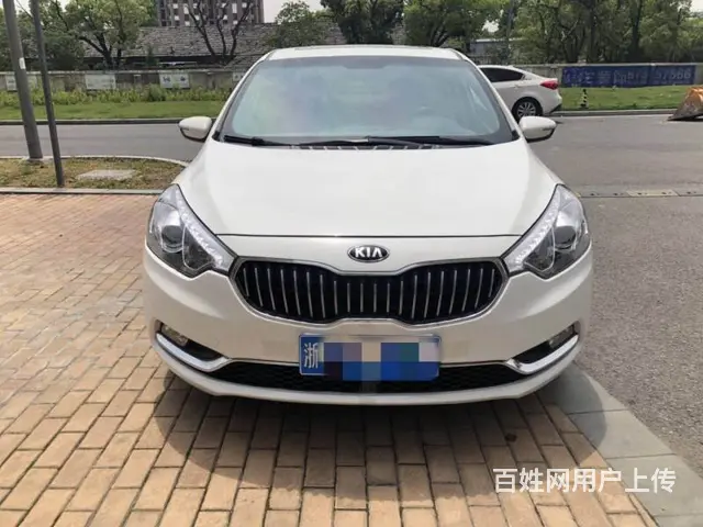 起亚K3 2013款 1.6 手动 GLS - 图片 1