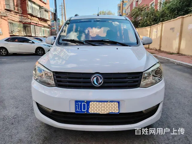 东风风光面包车 - 图片 1