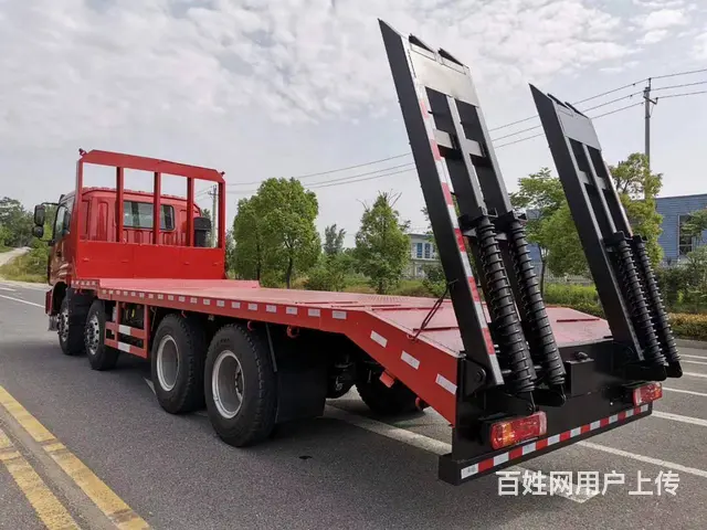 国六福田欧曼前四后八平板车　33吨钩机拖板车　厂家 - 图片 4