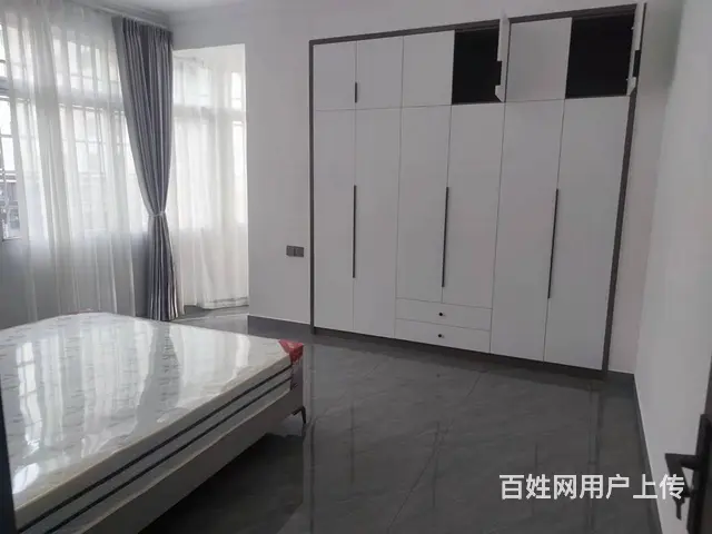 上高银海超市旁精装四房两卫送家私停车位近敖小随时看房 - 图片 4