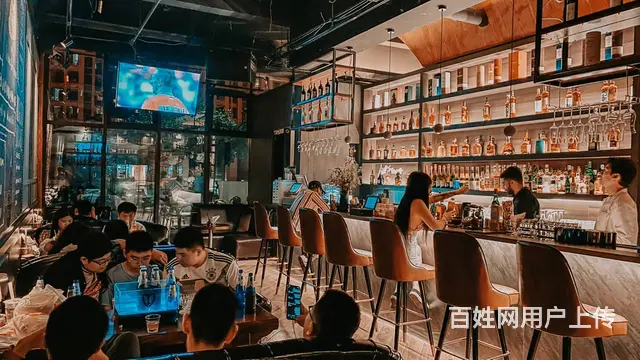 XSY）华宇广场酒吧转让经营5年 - 图片 1