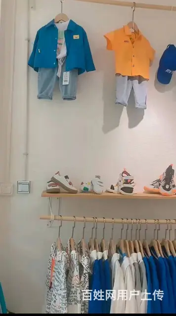 可整转！可空转！兴义市坪东大道40平童装店转让 - 图片 2