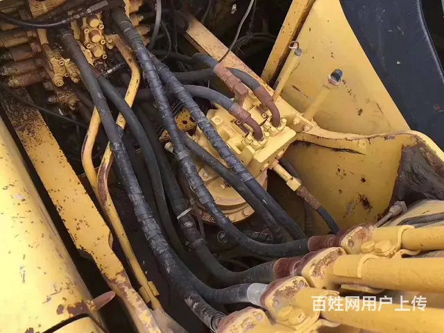 小松200-7二手挖掘机，纯土方机，全国包运可按揭 - 图片 5