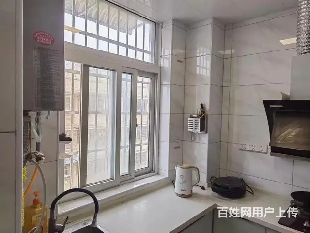 浉河区北京路外贸东家属院 普通住宅2厅 精装修（带车库） - 图片 5