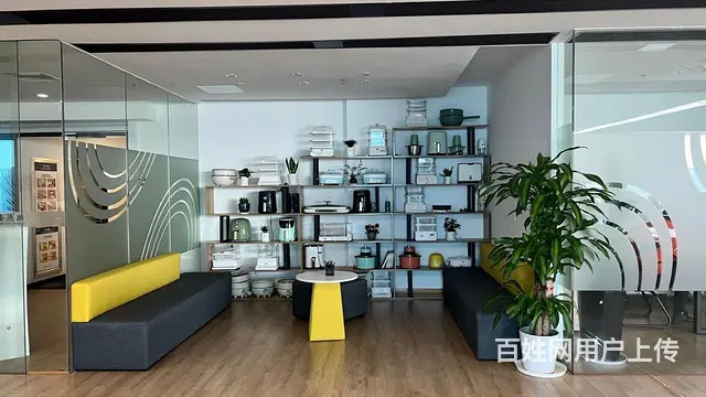 寰宇商务中心 一线江景 豪华装修带家具 会所装修拎包入住！ - 图片 2