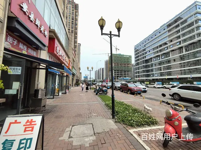 旺铺居）三甲医院正门口门对门餐饮店转让周边无一家铺面转让 - 图片 5