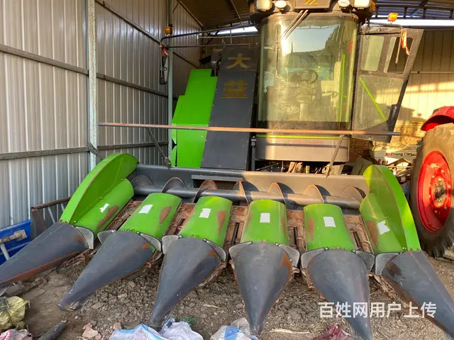 出售23年大益玉米收割机全时四驱，液压行走 - 图片 6