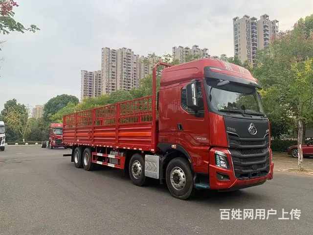 楚胜东风柳汽四轴9.6米气瓶运输车 额载20吨 - 图片 4
