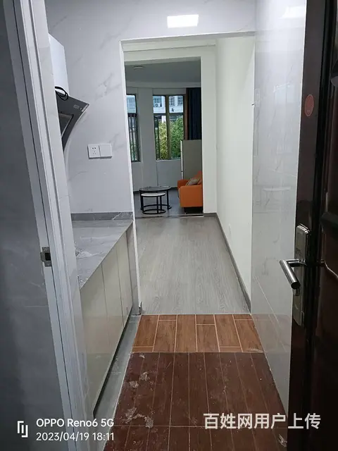 商业街单间 1室1厅1卫厨55方， 中等装修。 - 图片 2