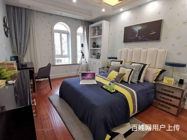 南太湖一线湖景别墅，龙之梦旁。首付75万，实际套内 - 图片 5