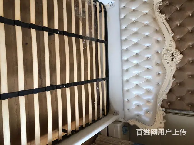 【搞定了！】转让九成新欧式床 - 图片 3