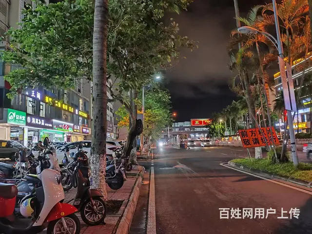 （51旺铺推荐）龙华路二横路路口40平临街旺铺转让 - 图片 4