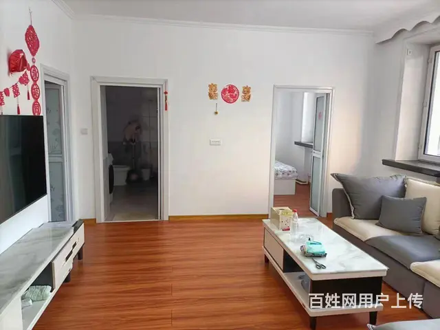 逸夫附近，3楼，70平，25万，编号2-15 - 图片 1
