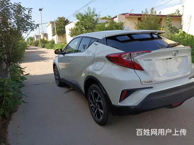 丰田C-HR 2020款 2.0 无级   版 - 图片 3